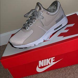 Women’s Air Max Zero